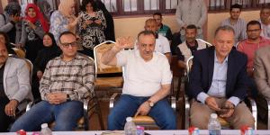 محافظ أسيوط يشهد حفل تخريج طالبات مدرسة الأمل للصم ويؤكد دعمه لذوي الهمم - تكنو بلس