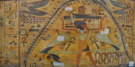 باحث بريطاني يكتشف أقدم تصوير لمجرة درب التبانة على تابوت مصري قديم - تكنو بلس