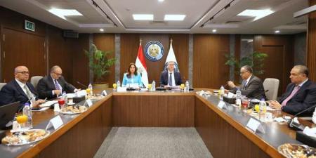 وزير البترول: إجراءات جديدة لتكثيف أعمال البحث وزيادة الإنتاج  - تكنو بلس