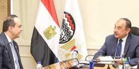 مصر: وزير قطاع الأعمال يبحث مع رئيس الرعاية الصحية دعم الصناعة الوطنية والتنمية المستدامة - تكنو بلس