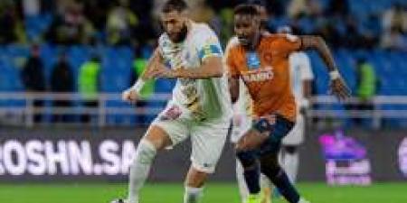 تعرف على معلق والقناة الناقلة لمباراة النصر والاتحاد بدوري روشن - تكنو بلس