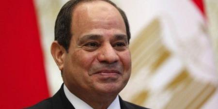 مصطفى بكري: الرئيس السيسي ليس معزولا عن الشعب ويتابع كل صغيرة - تكنو بلس