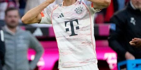 بايرن ميونخ يضرب مونشنجلادباخ بثنائية ويحتفل بلقب الدوري الألماني - تكنو بلس
