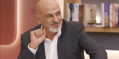 جمال سليمان: نظام الأسد خيرني بين ابني وبلدي.. وشطب سلاف فواخرجي جريمة فنية - تكنو بلس