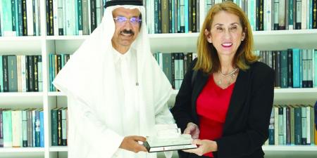 في رحاب مكتبة محمد بن راشد.. حوار بين ثقافتين - تكنو بلس