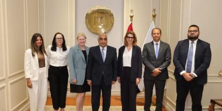 وزير العدل يستقبل رئيسة قسم الشراكات العالمية والإدماج والعدالة - تكنو بلس