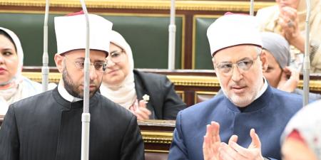 الربط الإلكتروني والهاتفي لمركز الأزهر العالمي ودار الإفتاء المصرية.. قانون الفتوي الشرعية يواكب التطور التكنولوجي - تكنو بلس