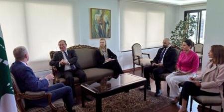 رجي رحب بقرار ترامب رفع العقوبات عن سوريا وتأثيره الإيجابي على عودة النازحين - تكنو بلس