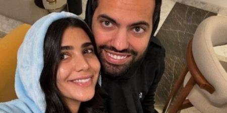 ريم سامي تحتفل بالذكرى الأولى لزواجها «صور» - تكنو بلس