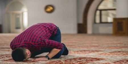 مواقيت الصلاة اليوم الأحد 18 مايو 2025 في القاهرة والمحافظات - تكنو بلس
