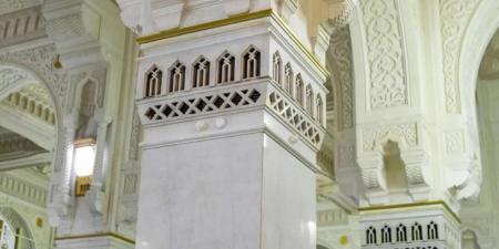 الأضخم عالميًا.. معلومات مذهلة عن منظومة تبريد المسجد الحرام - تكنو بلس