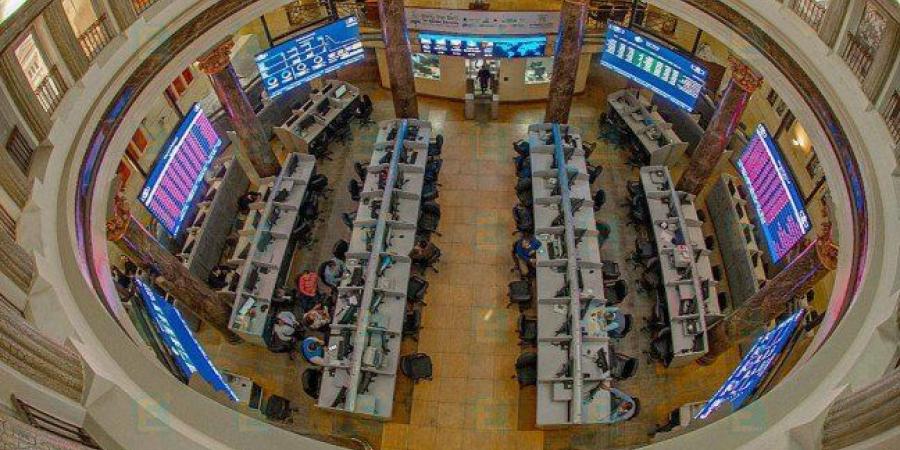 البورصة المصرية تتجاوز حاجز 32، 200 نقطة في التعاملات الصباحية بدعم من المشتريات المحلية - تكنو بلس