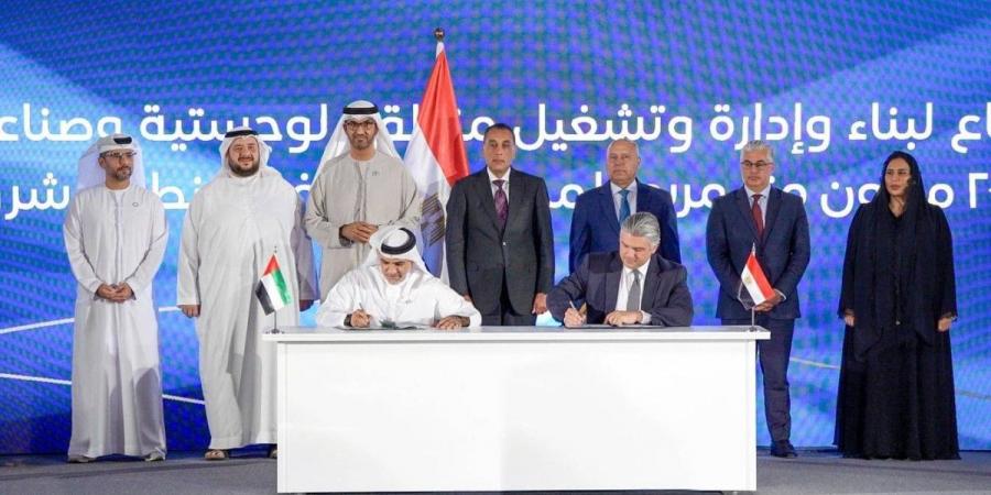 موانئ أبوظبي والمنطقة الاقتصادية لقناة السويس تطوران «كيزاد شرق بورسعيد» - تكنو بلس
