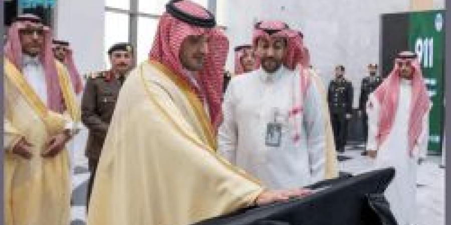 الأمير عبدالعزيز بن سعود يدشّن مركز العمليات الأمنية الموحدة (911) في المدينة المنورة - تكنو بلس