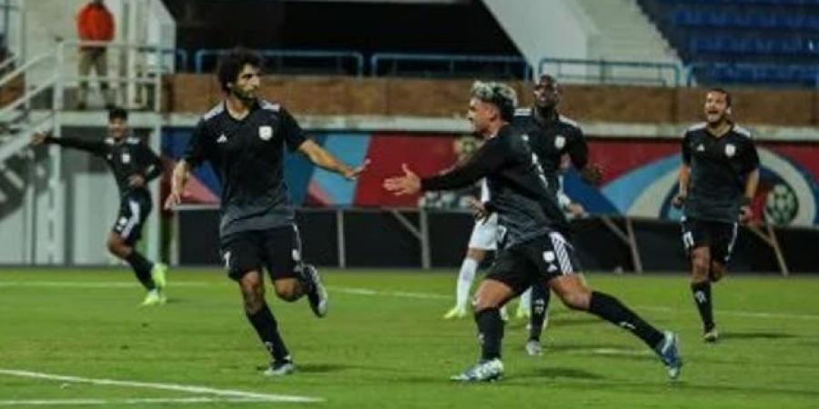 بعد فشل صفقة بلعيد.. مدافع فاركو يدخل حسابات الأهلي - تكنو بلس