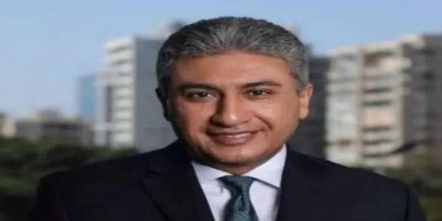 وزير السياحة يبحث تعزيز ورفع كفاءة الخدمات المقدمة للزائرين والسائحين بـ 15 موقعا أثريا - تكنو بلس