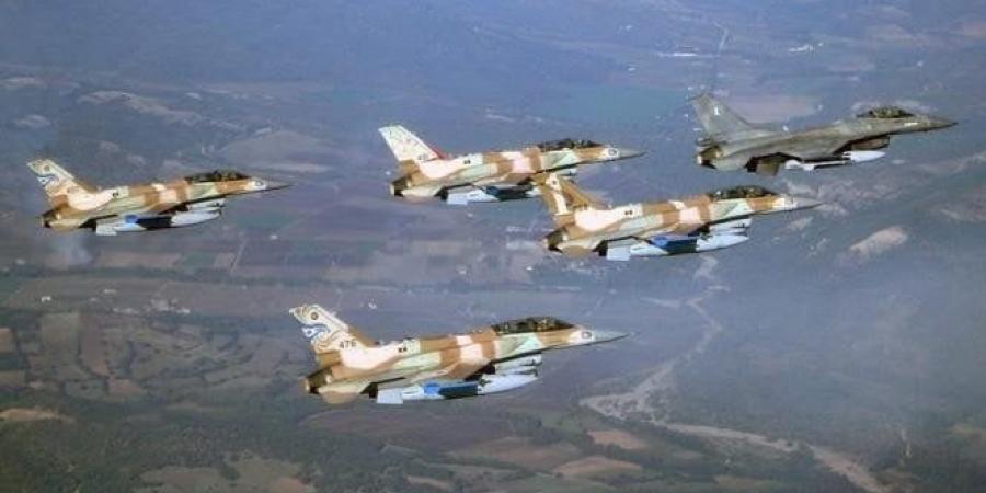 طيران الاحتلال يشن غارات على الحدود الشرقية اللبنانية - السورية - تكنو بلس
