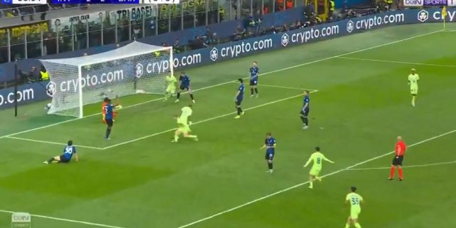 شاهد.. رافينيا يتقدم بالهدف الثالث لـ برشلونة أمام إنتر ميلان - تكنو بلس