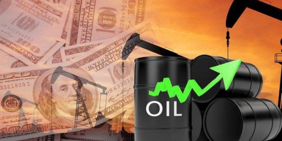 النفط يرتفع بدعم من الاتفاق الأمريكي- البريطاني وتفاؤل بالمحادثات التجارية مع الصين - تكنو بلس