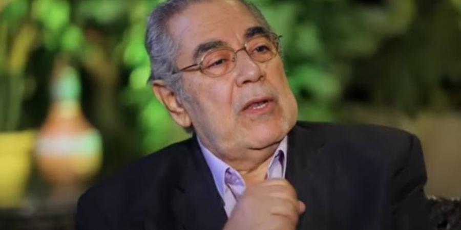 خاص| صبري عبد المنعم: حالتي النفسية تحسنت بعد زيارة محمود حميدة - تكنو بلس