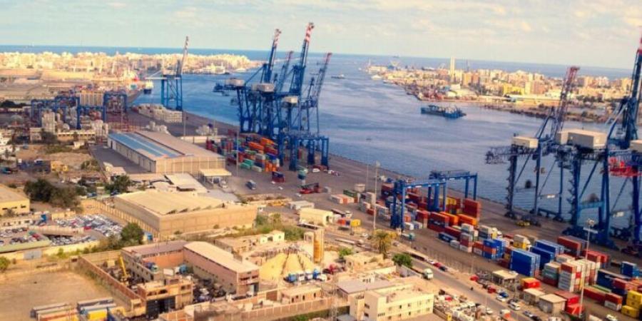 مصر تخطط لإجراء تطوير شامل لمنطقة حوض شريف بميناء غرب بورسعيد - تكنو بلس