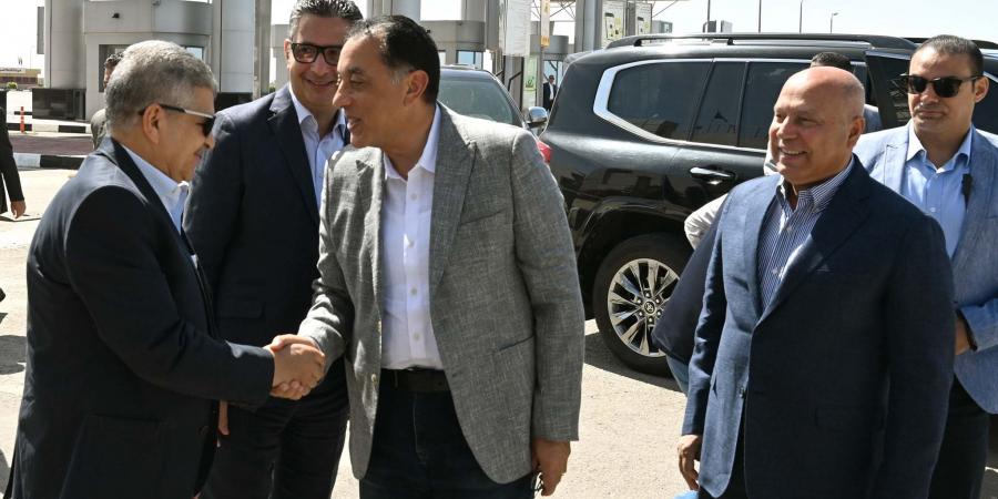 مدبولي يفتتح عددا من مشروعات المنطقة الاقتصادية لقناة السويس - تكنو بلس