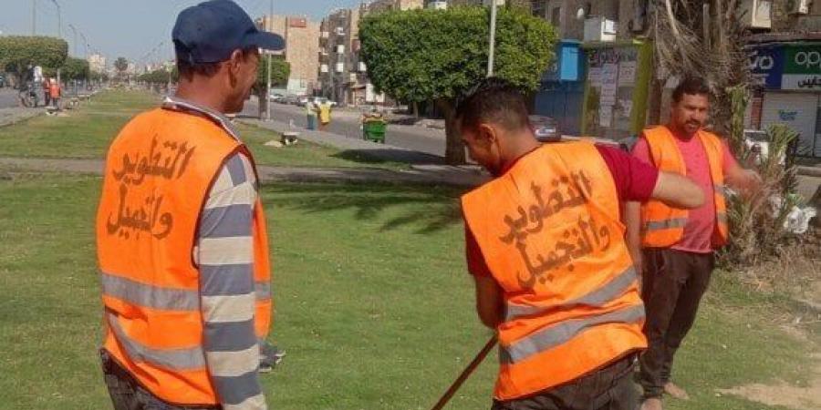 مواصلة أعمال رفع كفاءة المسطحات الخضراء بمداخل ومخارج الإسماعيلية - تكنو بلس