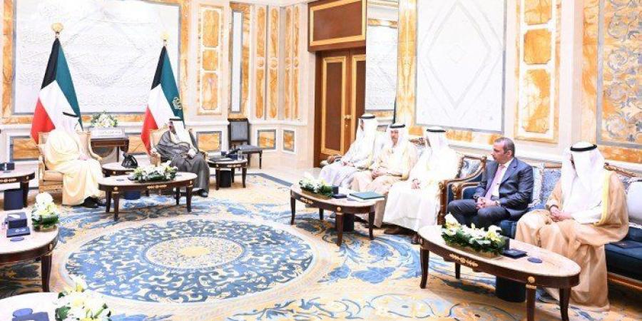 أمير الكويت يتسلم دعوة من خادم الحرمين لحضور القمة الخليجية - الأمريكية في الرياض الشهر الجاري - تكنو بلس