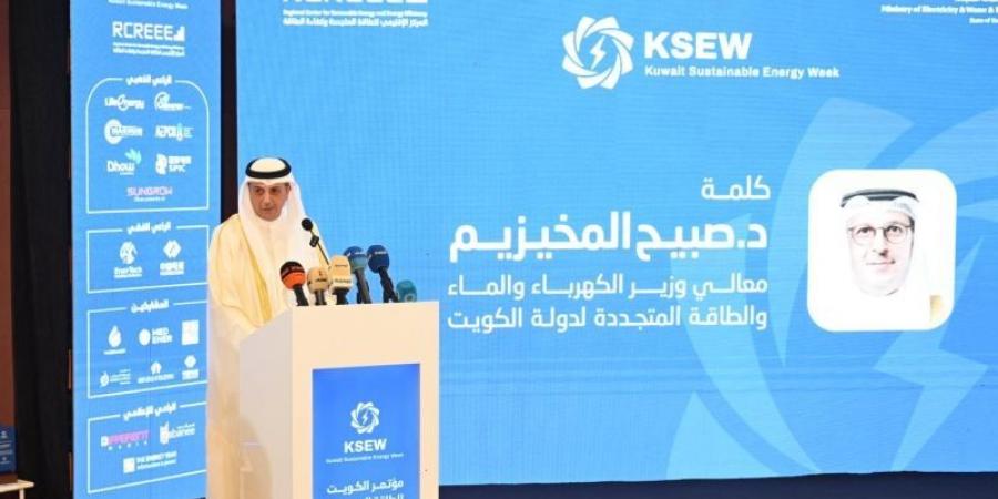 المخيزيم: ماضون في تنفيذ مشاريع الطاقة المتجددة.. ونتوقع البدء في تشغيل مشروع «الشقايا» صيف 2028 - تكنو بلس