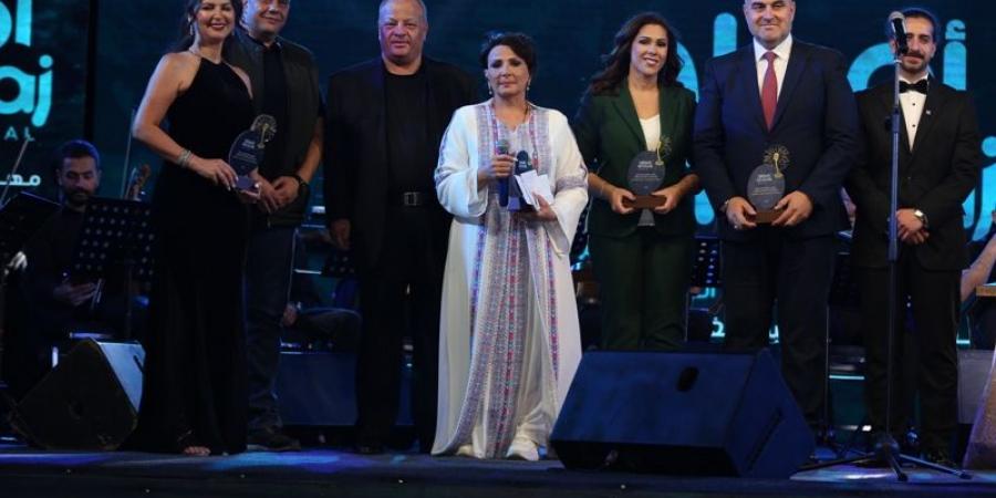 عبدالرحمن الخضور يفوز بلقب نجم "مهرجان العقبة الغنائي" في موسمه الأول - تكنو بلس