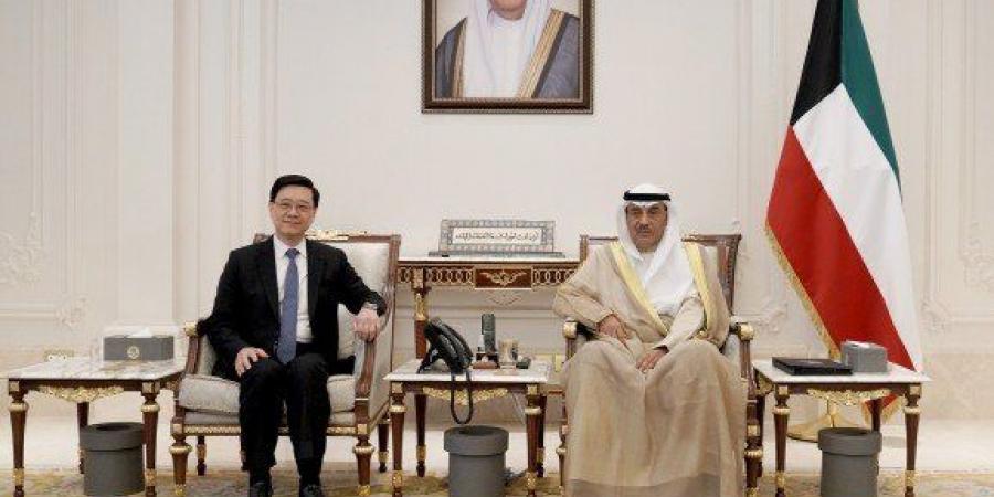 ولي العهد الكويتي يستقبل رئيس منطقة هونغ كونغ الإدارية بمناسبة زيارته للبلاد - تكنو بلس