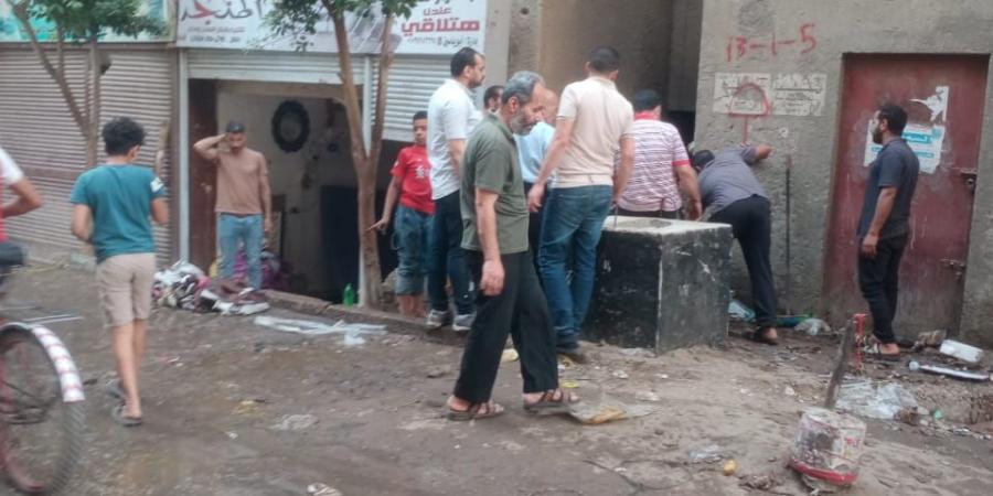بالصور.. السطيرة على حريق هائل في مخزن أدوات صحية بحي شلبي بالمنيا - تكنو بلس