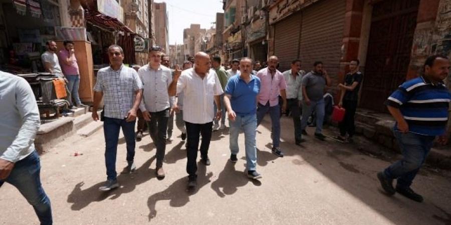 محافظ أسيوط يتفقد نتائج حملة إزالة الإشغالات بالقيسارية - تكنو بلس