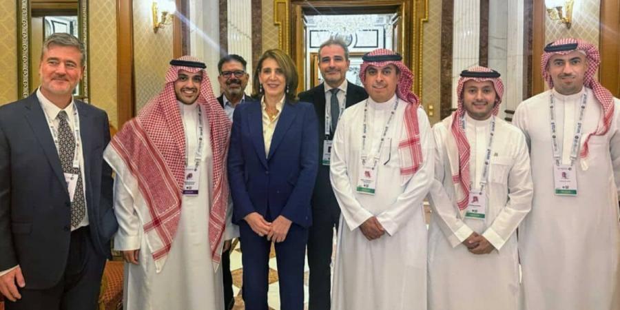“STV” السعودية وجوجل تطلقان صندوقًا للذكاء الاصطناعي بقيمة تبلغ 100 مليون دولار - تكنو بلس