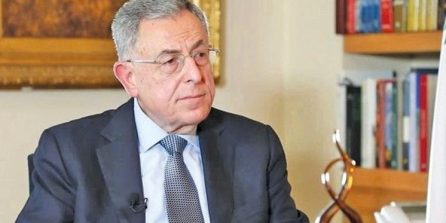 السنيورة رحب بقرار ترامب رفع العقوبات عن سوريا: لهذا القرار تداعيات إيجابية على الاقتصاد اللبناني - تكنو بلس