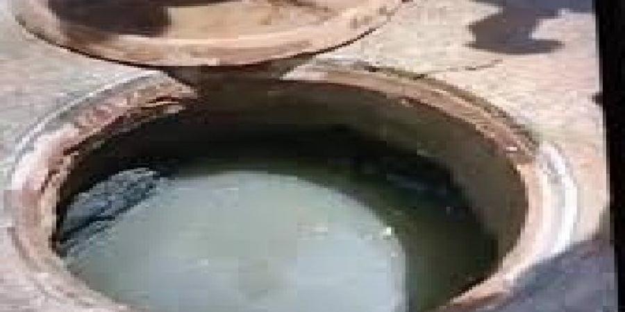 مصرع طفل إثر سقوطه في بالوعة صرف صحي بقرية حلفا بالفيوم - تكنو بلس