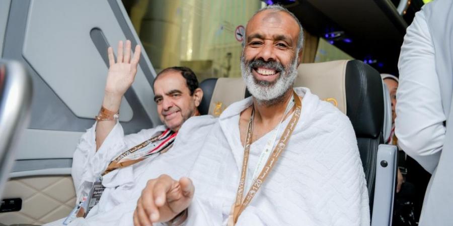 من أصل 25 ألف.. 250 حاجًا في الفوج الأول من مصر يؤدون الفريضة هذا العام - تكنو بلس