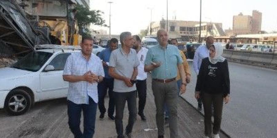 محافظ القليوبية يتفقد عددا من المشروعات الخدمية بغرب شبرا الخيمة - تكنو بلس