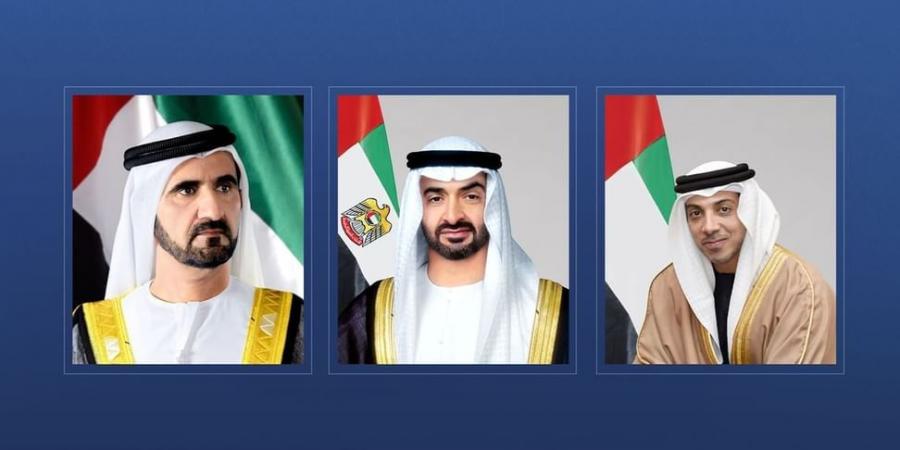 رئيس الدولة ونائباه يعزون سلطان عمان بوفاة والدة السيدة الجليلة - تكنو بلس