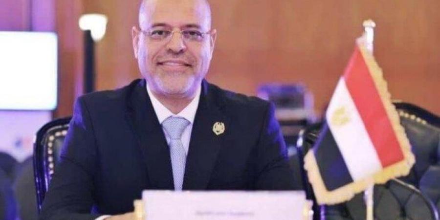 وزير العمل يعلن توفير فرص عمل في مشروع محطة الضبعة النووية - تكنو بلس